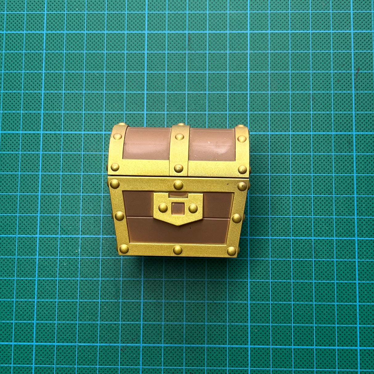 Legend of Zelda Treasure Chest - 3DS Case | Figuras