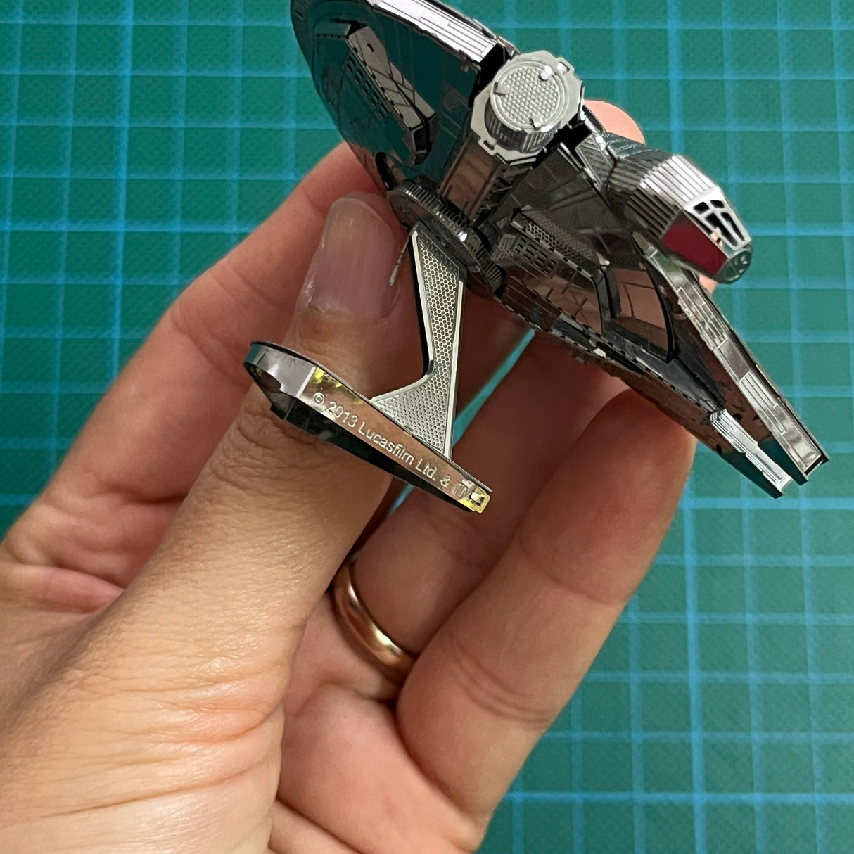 Modelo Millennium Falcon 3D Metálico | Figura