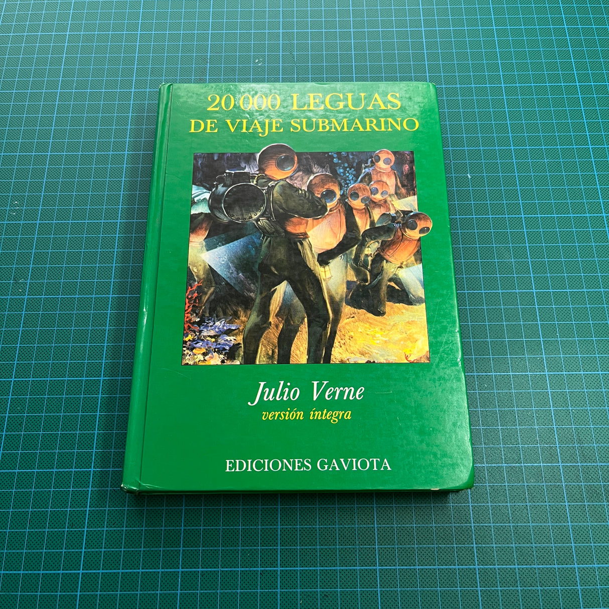 Julio Verne - 20 mil leguas de Viaje Submarino (Ilustrado, Tapa Dura) | Libro