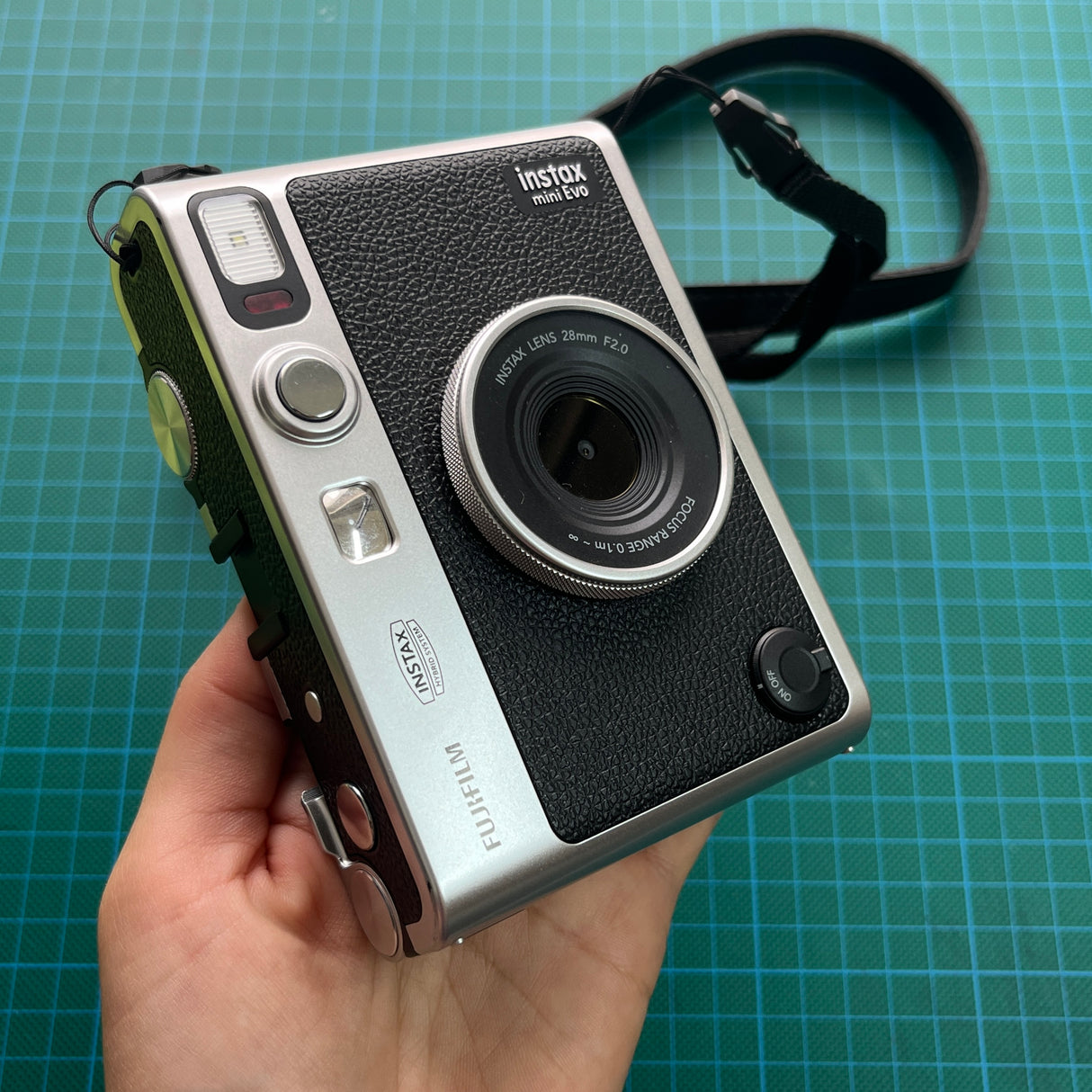Cámara Fujifilm Instax Mini Evo | Electrónicos