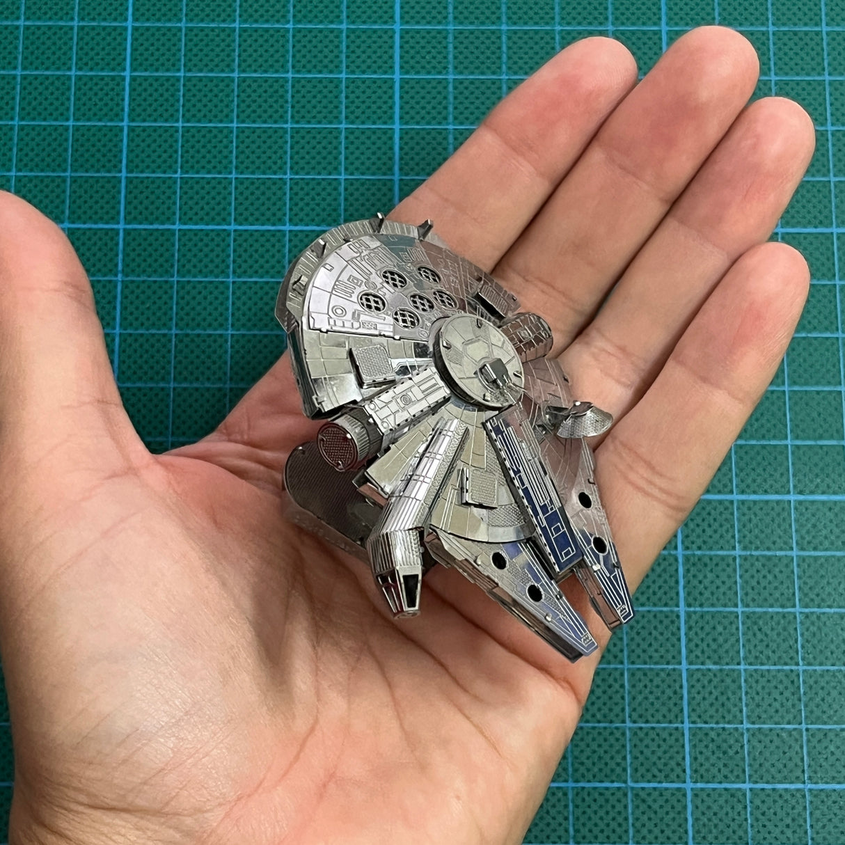 Modelo Millennium Falcon 3D Metálico | Figura