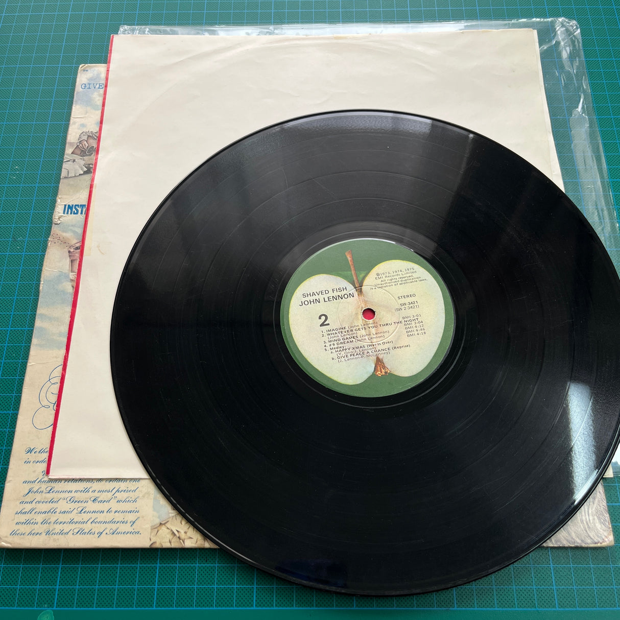 John Lennon - Shaved Fish Vinyl LP | Música