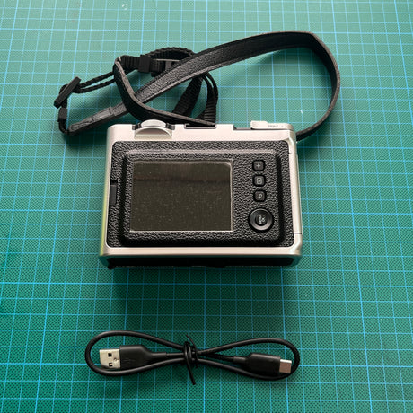 Cámara Fujifilm Instax Mini Evo | Electrónicos